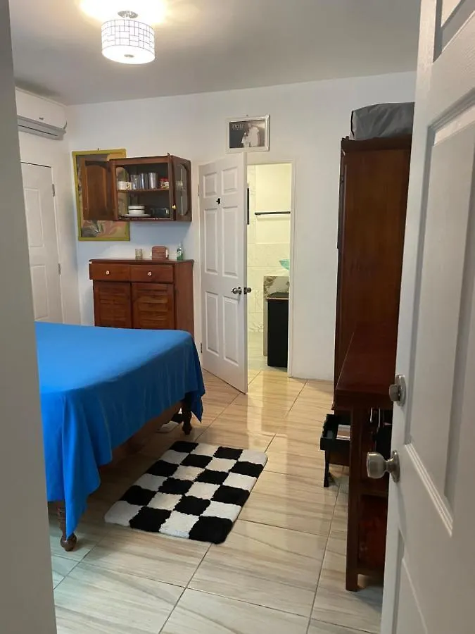 Centrally Located Room - 5 بورت أنطونيو