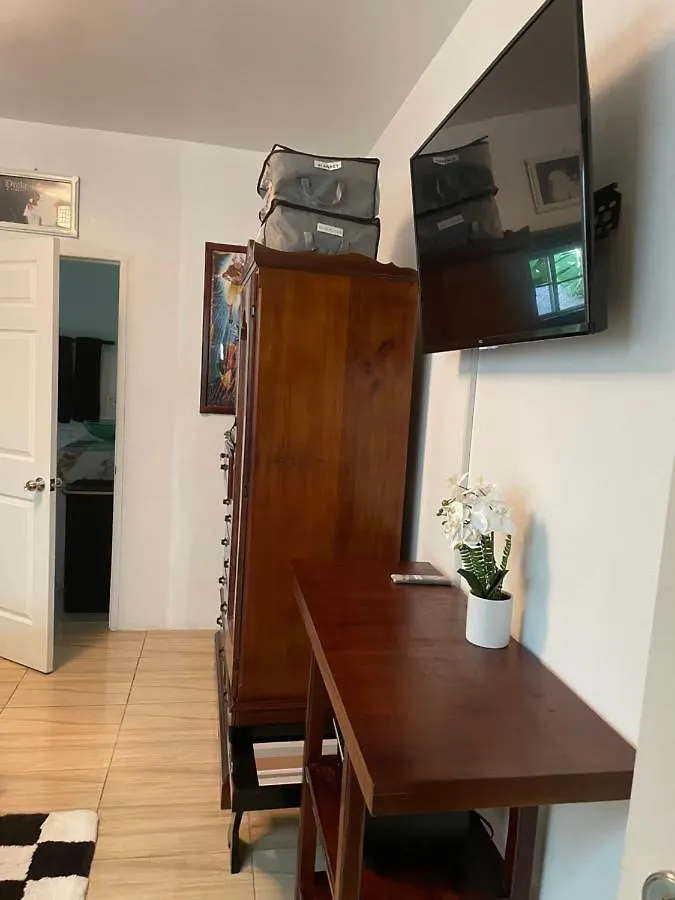 Centrally Located Room - 5 بورت أنطونيو