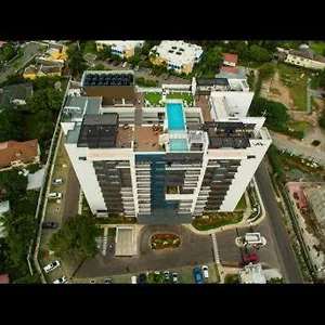 https://royal-suite-at-via-at-braemar-near-british-embassy-new-kingston.hotelsochorios.net